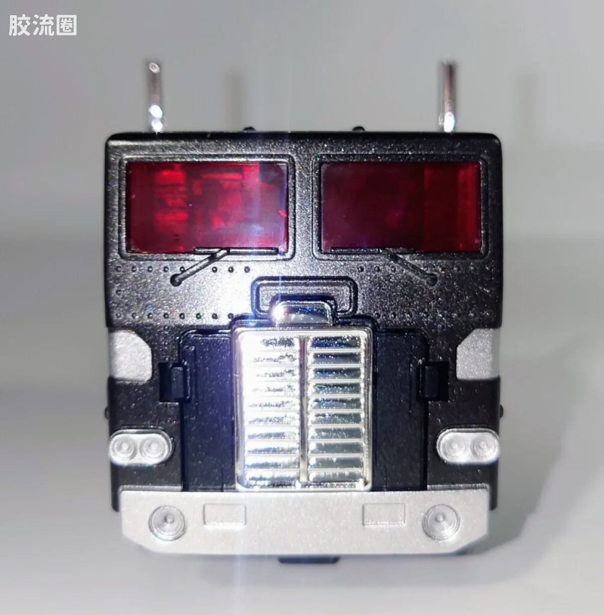 变形金刚MP系列 MPG MPG-16 核子探索超级擎天柱 - 图片
